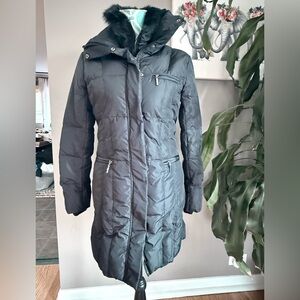 Steve by Searle Black Puff Coat Size M Natural Rabbit  Fur Trim